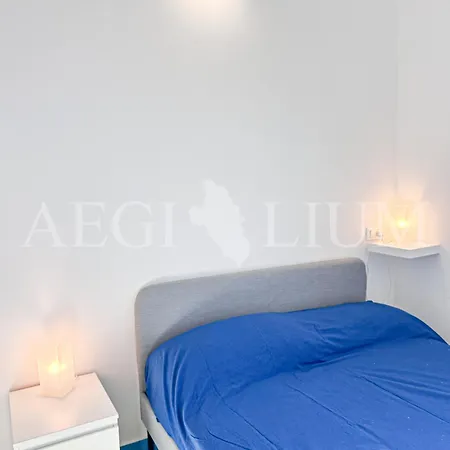 Isolella 2 Apartmán *