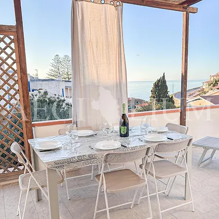 Isolella 2 Apartmán *