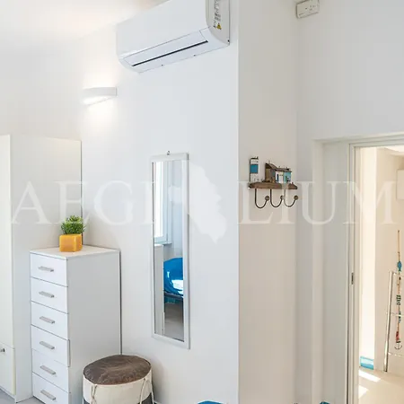 Isolella 2 Apartmán *